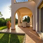 Casa Marta - Great 3 Bedroom With Sea Views! Estômbar