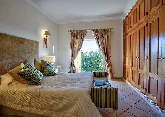 Вилла Casa Marta - Great 3 Bedroom With Sea Views!