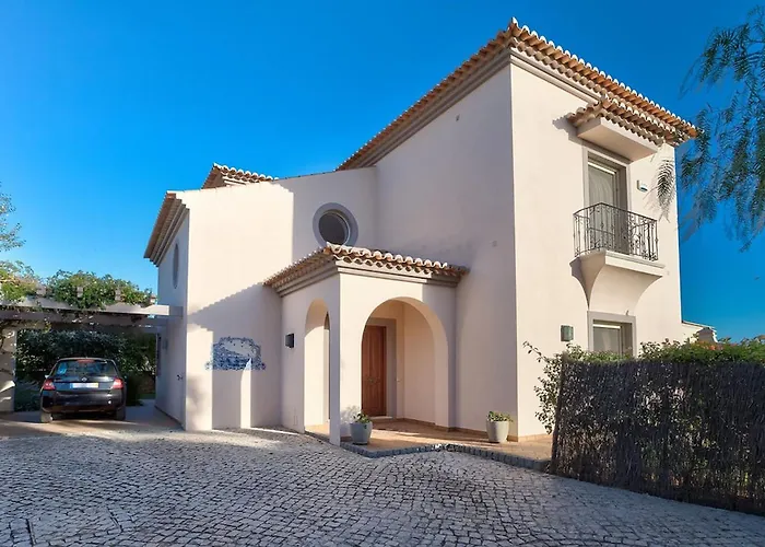 Вилла Casa Marta - Great 3 Bedroom With Sea Views! *