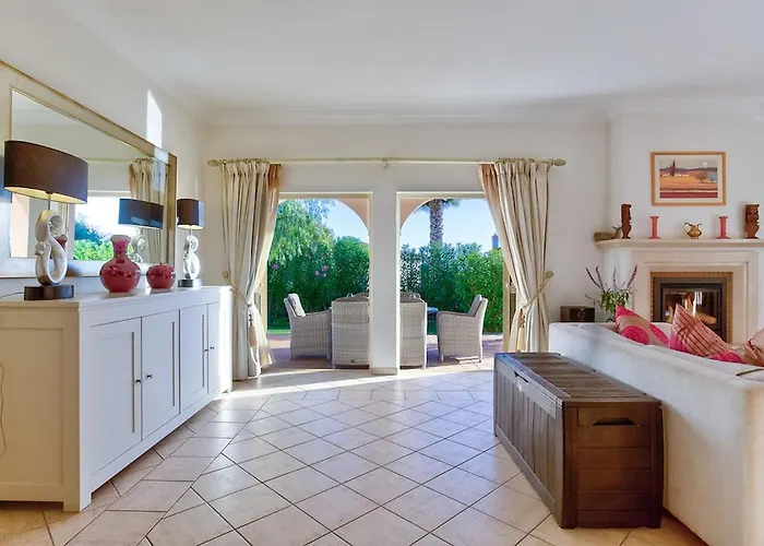 Casa Marta - Great 3 Bedroom With Sea Views! Эштомбар